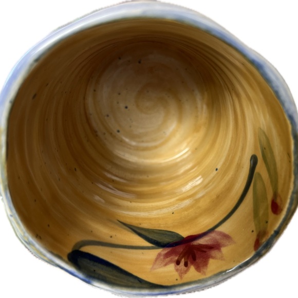 Pier 1 Handpainted Stoneware Mug 14 oz 4.5"×4" Elizabeth Discontinued Pattern - Picture 3 of 4